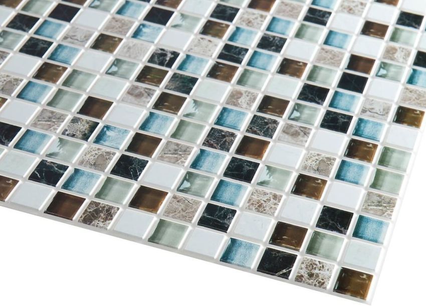Panel de plástico decorativo de láminas."Мозаика"